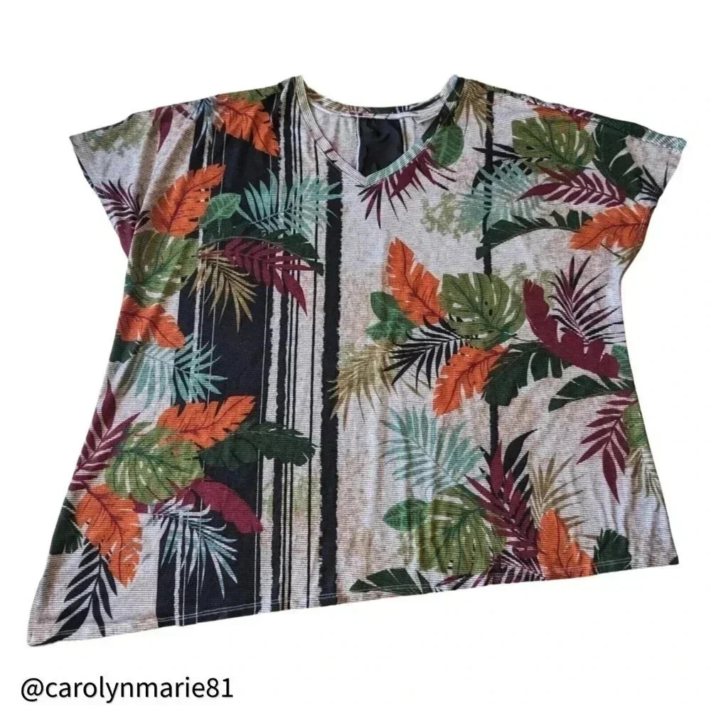CATHERINES Asymmetric Tropical Print V Neck Top Size 2X Short Sleeve Knit